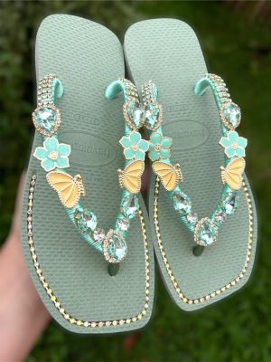 Havaianas borboleta jardim verde